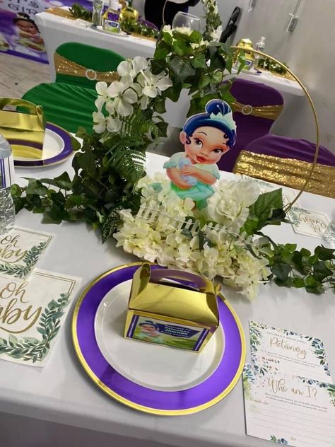 Princess Tiana Centerpiece Ideas, Princess Tiana Baby Shower Theme, Princess And The Frog Centerpiece, Tiana Party, Princess Tiana Party, Princess Tiana Birthday Party, Tiana Birthday Party, Frog Baby Showers, Sibling Birthday Parties