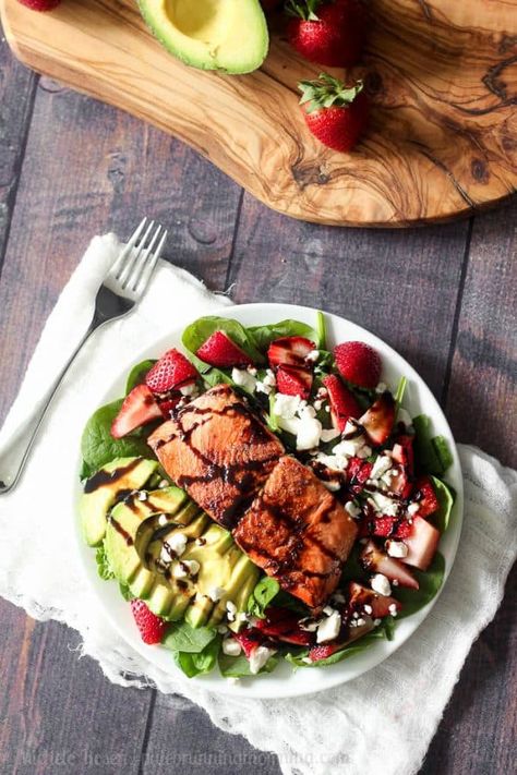 salmon avocado strawberry salad with maple balsamic reduction and goat cheese Balsamic Salmon Salad, Salmon Goat Cheese Salad, Strawberry Salmon Salad, Balsamic Salmon, Strawberry Avocado Salad, Paleo Running Momma, Glazed Walnuts, Strawberry Avocado, Salmon Salad Recipes