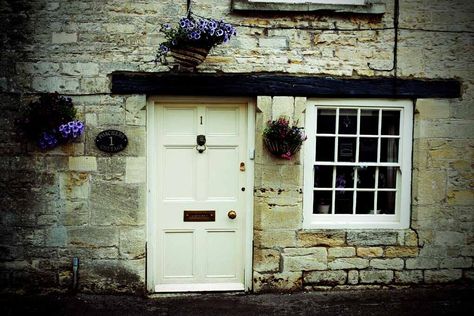 Escape to the serene beauty of the Cotswolds with this stunning photograph of a charming cottage in Tetbury, Gloucestershire. Perfect for lovers of architecture, travel and landscape photography. #CotswoldCottage #Gloucestershire #UK #TravelPhotography #ArchitectureLovers  #AndyEvansPhotos #eBayShop #Houses #Landscape #Architecture #Tetbury #Cotswolds_Culture #Cotswolds #PrintsForSale #ArtForSale #InstaPhotography #InstaLandscapes #LivingInTheCotswolds #art #Photograph #Holidays #England Cotswold Cottage, Uk Landscapes, Cotswolds Cottage, Cottage House, Cottage Homes, Photo Colour, Landscape Photos, Country Cottage, Colorful Pictures