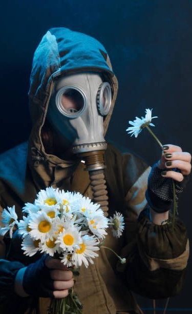 Vomit Art, Nuclear Art, Mask Photoshoot, Mask Outfit, Gas Mask Art, Gas Mask Girl, Post Apocalyptic Art, Environment Painting, Mask Aesthetic