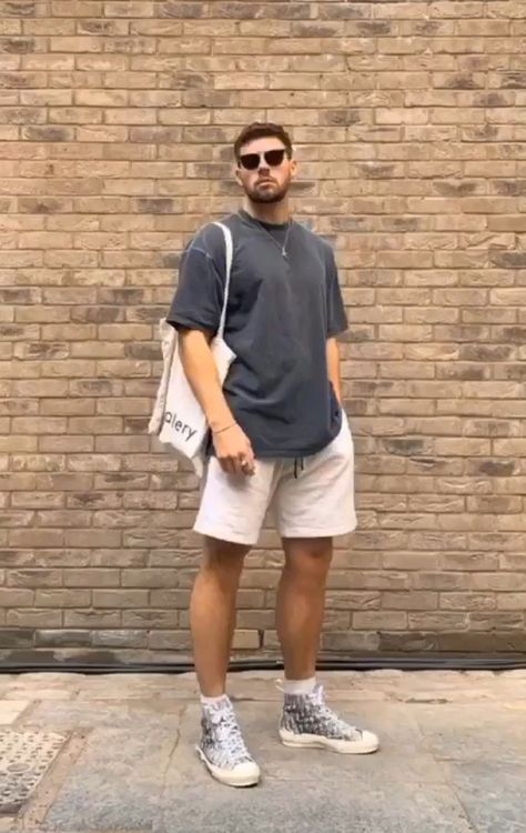 Simple Guy Outfits Summer, Mid Size Guy Outfits, Outfit Cowo Gemuk, Semi Formal Men Outfit Casual Summer, Husky Mens Fashion Big Guys Style, Florida Outfits Men, Sporty Guy Outfits, Chubby Boy Outfits, Plus Size Men Outfits Summer