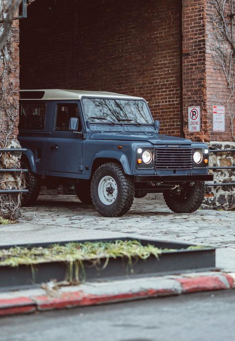 Used Land Rover, Defender 130, Off Roaders, Jump Seats, Bench Seats, Land Rover Defender 90, Air Conditioning Unit, Overland Vehicles, Land Rover Defender 110