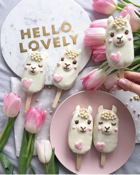 🌸 I know one person who loves llamas 🦙 more than anything, @andicsinger what do you think about this dessert?? 🌸 • • 🌸 GOOD MORNING… Alpaca Cake, Popsicles Cake, Cake Popsicles, Cake Designs For Kids, Happy Saturday Everyone, 1st Birthday Party For Girls, Llama Party, Llama Llama, Llama Birthday