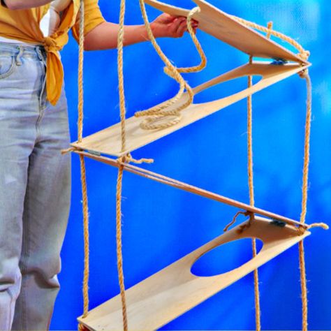 5-Minute Crafts - DIY cat house you can easily repeat using these simple materials! 🐈 Diy Cat Bridge Easy, Cat Bridge Diy, A Frame Bookshelf, Bridge Diy, Frame Bookshelf, Cat Tower Tree, Diy Cat House, Tree House Bed, Diy Cat Tower