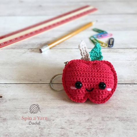 Back to School | Crochet Pattern Roundup Kawaii Apple, Crochet Teacher Gifts, Apple Keychain, Crochet Apple, Crochet Keychain Pattern, Kawaii Crochet, Crochet Diy, Crochet Keychain, Crochet Gifts