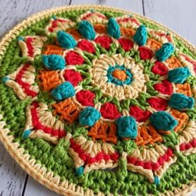 Free Crochet Mandala Pattern - Anna's Mandala - Best Crochet Life Overlay Crochet Free Pattern, Crochet Mandala Pattern Free, Crochet Mandala Bag, Crochet Crowd Patterns, Free Mandala Crochet Patterns, Diagram Crochet, Motif Mandala Crochet, Mandela Patterns, Overlay Crochet