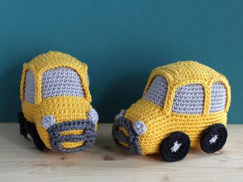 Crochet Bird Patterns, Crochet Coasters Free Pattern, Crochet Car, Crochet Mushroom, Crochet Bunny Pattern, Crochet Birds, Magic School Bus, Crochet Elephant, Magic School