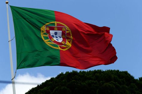 Bandeira de Portugal Travel Aesthetic, Lisbon, Borders, The Good Place, Portugal, Travel, Quick Saves