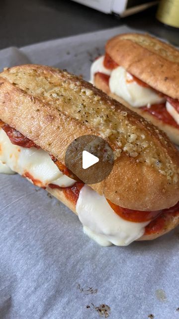 Pizza Subs Sandwich Oven Baked, Pizza Subs, Italian Sandwich, Pizza Sandwich, Sub Sandwiches, Pizza Lovers, Pizza Bread, Pizza Sauce, Italian Seasoning