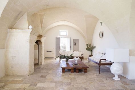 Old Stone Farmhouse, Italy Villa, Italy Holidays, Puglia Italy, Vacation Home Rentals, Italy Vacation, Boutique Homes, Stunning Interiors, Holiday Rental