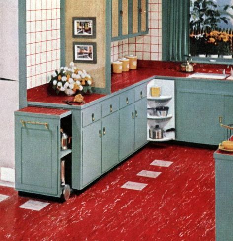 22 great vintage kitchen design ideas you don't see much anymore - Click Americana 60s Kitchen, Vintage Kitchen Cabinets, Old Fashioned Kitchen, 1950s Kitchen, Retro Appliances, Sink Kitchen, Kitchen Concepts, Kitchen Design Trends, Red Kitchen