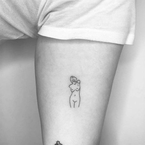 Tattoos Torso, Greek Goddess Tattoo, Aphrodite Tattoo, Tattoo Girl Wallpaper, Venus Tattoo, Forever Sticker, Torso Tattoos, Greek Mythology Tattoos, Sharpie Tattoos