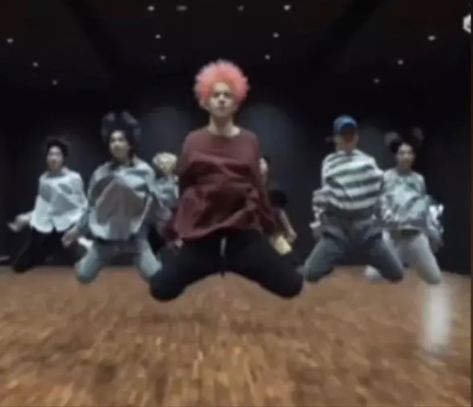 Enhypen Dance Practice Outfit, Enhypen Dance Practice, Enhypen Dance, Dance Practice Outfits, Cute Enhypen, Dance Outfits Practice, Practice Outfits, Dance Practice, Memes