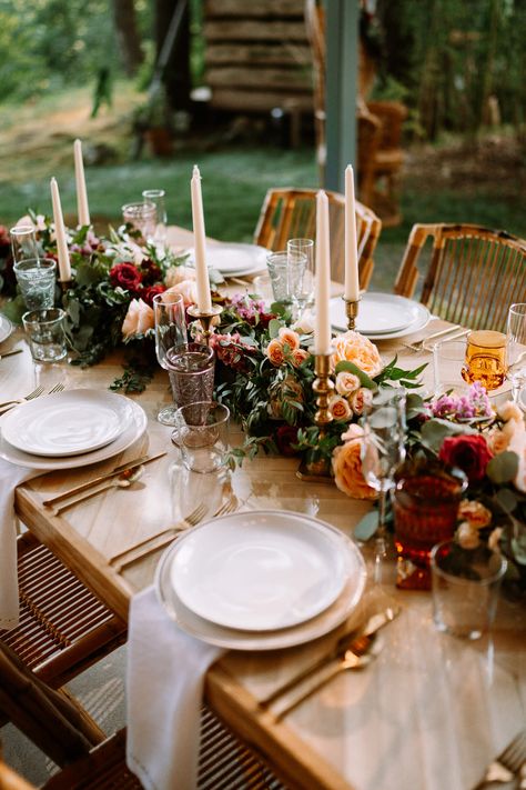 Intimate, Whimsical, Summer Microwedding · Allium Floral Design Dinner Party Tablescapes, Earthy Wedding, Outdoor Dinner Parties, More Friends, Communal Table, Wedding Reception Ideas, Wedding Tablescape, Outdoor Dinner, Wedding Reception Inspiration