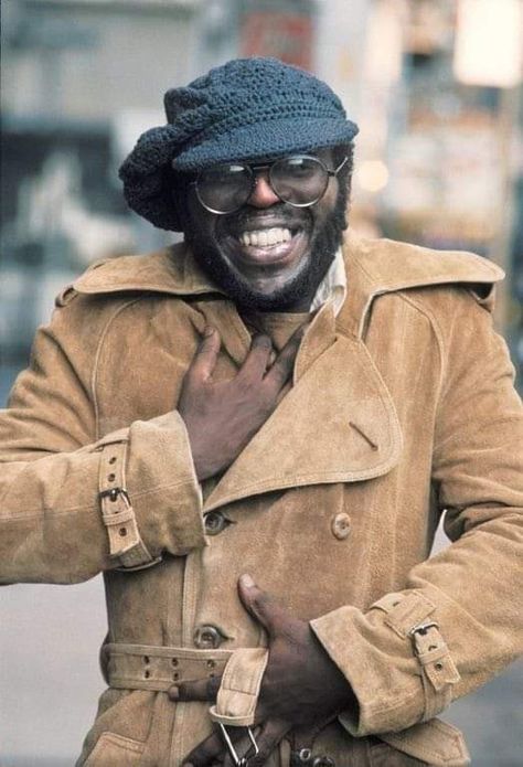 Curtis Mayfield Jamel Shabazz, Curtis Mayfield, Old School Music, Black Music, Rock Posters, I Love Music, Music Icon, Soul Music, Music Legends