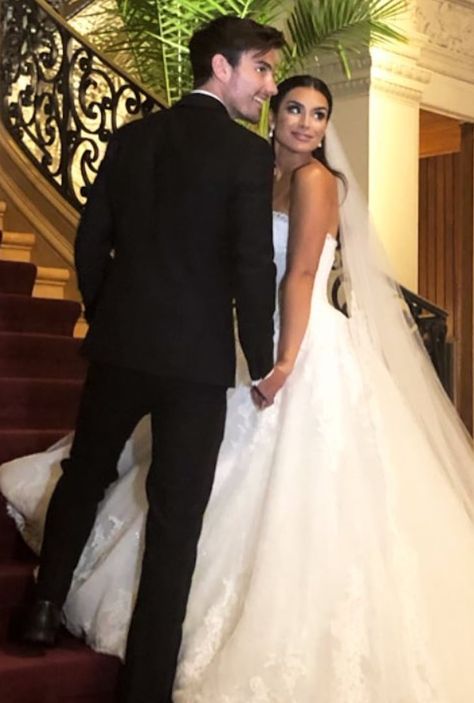 Ashley Iaconetti, Becca Tilley, Celebrity Wedding Photos, Kylie Jenner Photos, Bachelor In Paradise, Kaitlyn Bristowe, David And Victoria Beckham, Celebrity Wedding Dresses, Bachelor Nation