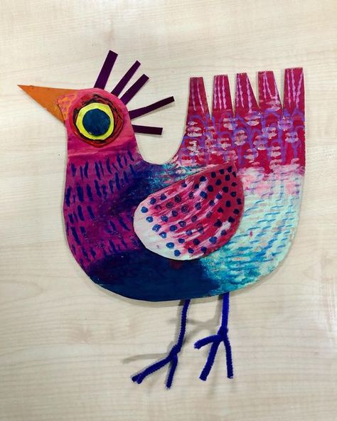 L A U R A - COLOURFUL MINDS on Instagram: "BIRDS   Look at these cuties some of the KS2 kids from Whitehall Primary made in Creative Club this afternoon!   This week we’re creating cardboard BIRDS and exploring mark-making.   Inspired by the wonderful illustrations of @chrishaughton from his storybook Shh We Have A Plan.   We looked at the book first before adding colour and pattern to our bird templates with @littlebrianpaintsticks and oil pastels.   #colourfulminds #colourfulmindskids   #processart #artprojects #artsandcraftsforkids #playbasedlearning #openendedcreativity #invitationtocreate #artworkshop #craftworkshop  #getcreative #homeeducation #arteducation #artforall #artforallages #artandcraft #creativekids #kidsart #craftykids #kidscrafts #kidsactivities #art #crafts #familyarts # Bird Art For Kids, Cardboard Birds, Kindergarten Drawing, Bird Template, April Art, Art Lessons For Kids, Bird Crafts, Summer Camps, Crafts Workshop