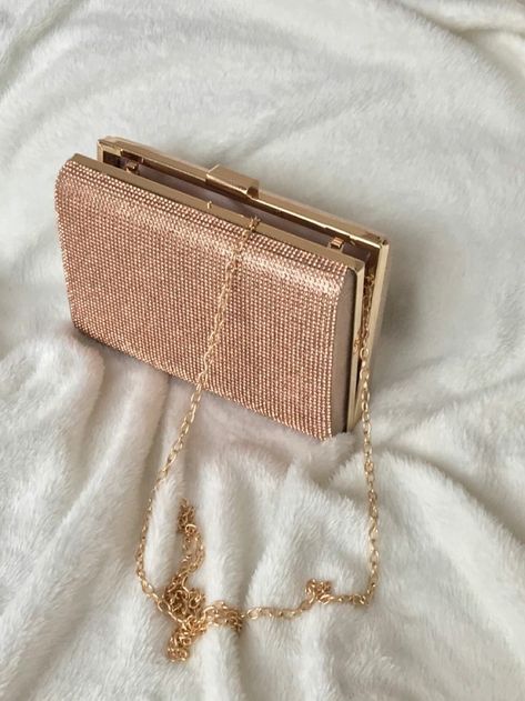 Fancy Clutch Purse, Rose Gold Purse, Rose Gold Clutch, Cool Bags, Fancy Clutch, Gold Clutch Bag, Rose Gold Aesthetic, Prom Bag, Prom Purse