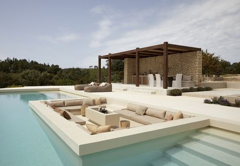 Sui Generis Villa – Kefalonia – Home & Hotel Deco Building Layout, Luxury Garden, Outdoor Lounge Set, Elegant Sofa, Villa Design, Pool Designs, Lounge Sets, Outdoor Lounge, Outdoor Design