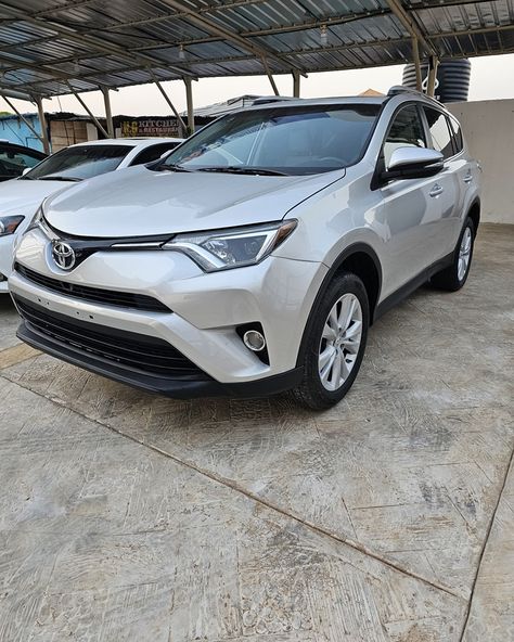 New Entry alert ⚠️ 📢 👀 Extremely Clean Toyota RAV4 2016 Limited edition in pristine condition. Engine and transmission functioning flawlessly, thumbstart, keyless entry, Reverse camera, leather seats heated and ventilated, Bluetooth connectivity and sunroof. Buy and Enjoy. Location-Asaba, Delta state. Contact-08134196555 #asabausedcars #carsalesmannig #asababusiness #asaba #deltastate #onitshamarket #abuja #owerri #enugu #sapele #kwale #ughelli #benin #anambra #onitsha #ibusa #on... Rav 4 Toyota, Toyota Rav4 2016, Toyota Rav, Leather Seats, Keyless Entry, Toyota Rav4, Leather Seat, Used Cars, Toyota