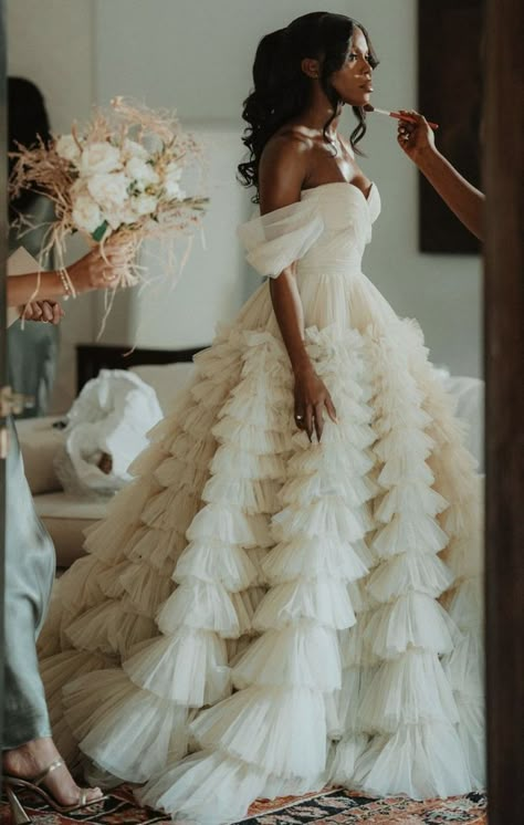 Wedding Ideas Dresses, Black Bride, Dream Wedding Ideas Dresses, Custom Wedding Dress, Dream Wedding Ideas, A Wedding Dress, Dreamy Wedding, Wedding Mood, Pretty Wedding