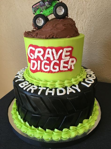 Grave Digger Birthday Cake, Grave Digger Cake, Digger Birthday Cake, Digger Cake, Digger Birthday, Combined Birthday Parties, 5th Birthday Cake, Monster Trucks Birthday Party, Grave Digger