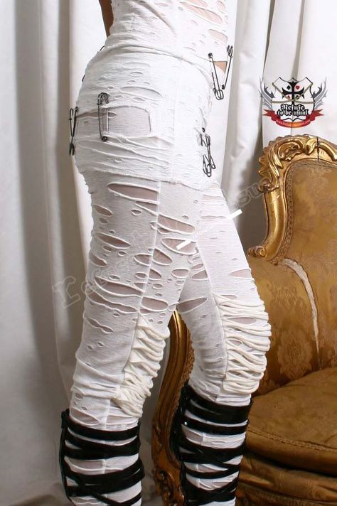 hot mummy leggings Diy Mummy Costume, Mummy Costume, Team Costumes, Homemade Costumes, Homemade Halloween, Hair Shows, Mens Costumes, Cool Costumes, Grunge Fashion