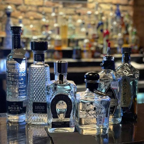 La Calle Tacos on Instagram: “Now we have tequilas cristalinos‼️ El tequila cristalino es una bebida añeja que ha sido filtrada a través de polvo de carbón activado…” Tequila Don Julio 70, Tequila Don Julio, Tequila, Whiskey Bottle, Whiskey, Tacos, Drinks, On Instagram, Instagram