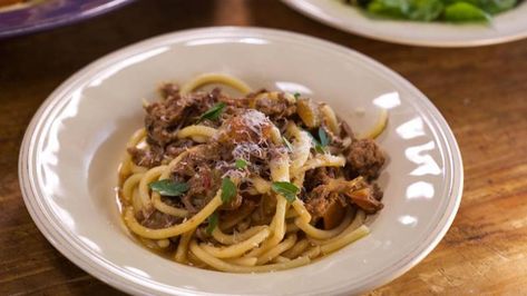 There's no better dish to celebrate with. Short Rib Ragu, Christmas Pasta, Rachel Ray Recipes, Rachael Ray Recipes, Rachel Ray, Short Rib, Pasta Sauce Recipes, Rachael Ray, Italian Pasta