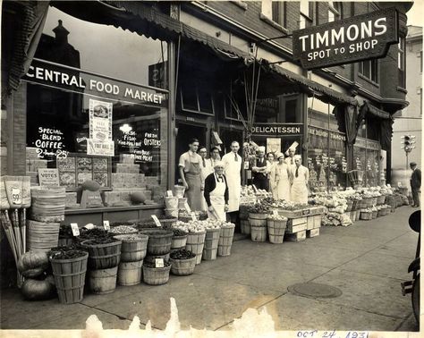 Timmons' Grocery was located at 1003-1005 Main Street, Anderson,Indiana. ..October 24 1931. Things To Do In Bloomington Indiana, Southbend Indiana, Anderson Indiana History, Anderson Indiana, Abandoned Places In Indiana, Evansville Indiana, Shell Game, Scenic Pictures, History Photos