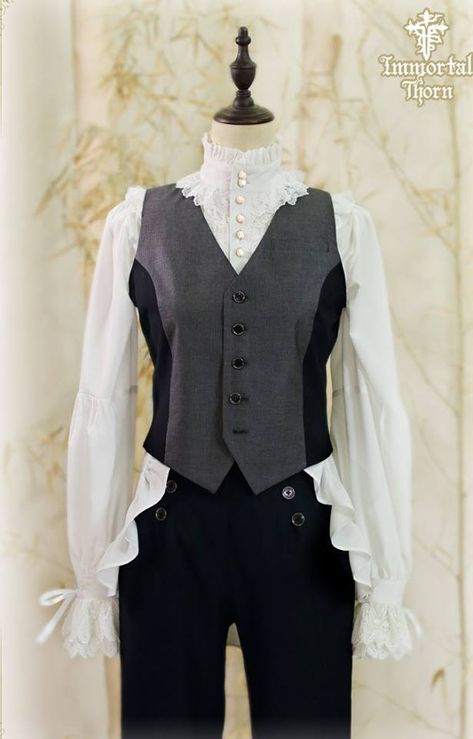 Immortal Thorn -The Forever Prince- Ouji Lolita Vest Princes Fashion, Prince Clothes, Kostum Cosplay, Gaun Fashion, Victorian Clothing, Fantasy Fashion, Cosplay Outfits, Character Outfits, Dream Clothes