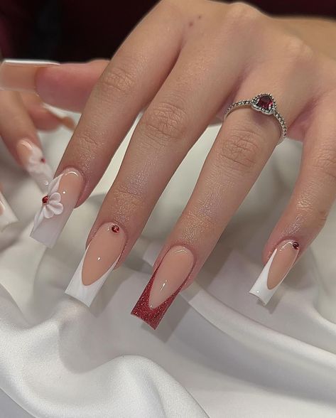 Red And White Nails, Red Acrylic Nails, White Acrylic Nails, Girly Acrylic Nails, French Tip Acrylic Nails, Short Square Acrylic Nails, Long Acrylic Nails Coffin, Long Square Acrylic Nails, Acrylic Nails Coffin Short