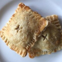 Ruths Grandmas Pie Crust - Allrecipes.com Grandma Pie, Best Oatmeal Cookies, Apple Hand Pies, Pie Crust Recipe, Cake Mug, Hand Pie, Best Oatmeal, Cinnamon Apple, Pie Crust Recipes