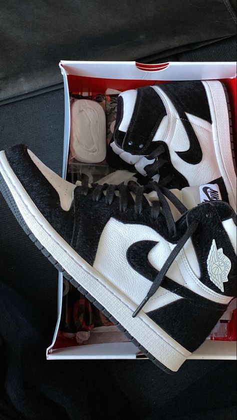 Jordan 1 high twist jordan 1 panda jordan 1 black and white Twist Jordan 1, Jordan 1 Panda, Jordan 1 Black, Jordan 1 High, Jordan 1, Jordan, Twist, Black And White, Sneakers