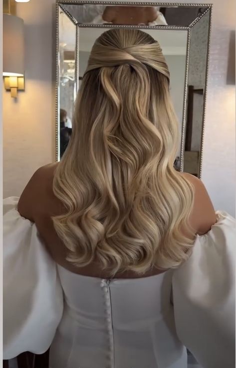 Bridesmaid Hair Inspo, Blonde Wedding Hair, Bridal Hair Down, Wedding Makeup And Hair, Ball Hair, Bridal Glam, Wedding Hair Half, Wedding Day Hair, Wedding Glam