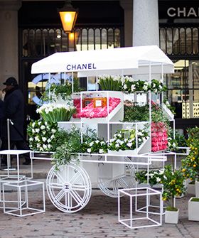 Chanel Opens the World�s Most Beautiful Flower Stall � For Three Days, Only #Refinery29 Bread Store, Flower Stall, Chanel Flower, Flower Truck, Flower Cart, Florist Shop, The Secret Garden, Bohol, Flower Stands