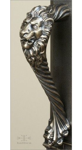 Davide door pull Lion II, 21cm | antique bronze | Custom Door Hardware Front Door Handles, Cupboard Design, Door Pull, Custom Door, Door Pulls, Door Hardware, Antique Bronze, Cupboard, Door Handles