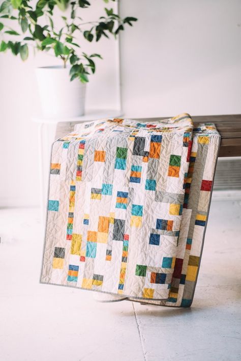 Rooftop Wonders by Amy Ellis for Curated Quilts Issue #1 Quilts For Beginners, New Quilt Patterns, Handmade Quilts For Sale, History Of Quilting, Improv Quilts, Triangle Quilts, Quilt Care, Log Cabin Quilts, Jelly Rolls