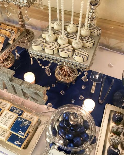 Navy Blue And Gold Dessert Table, Blue Silver And White Wedding, Sweets Table Ideas, Silver And White Wedding, White Dessert Tables, Dessert Buffet Wedding, Royal Blue Quince, White Wedding Party, Navy Blue Party