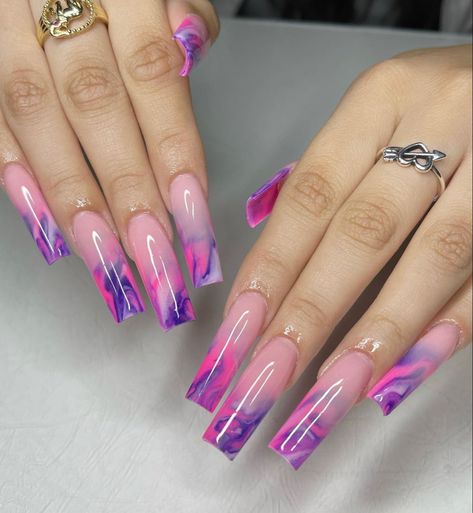 Coffin Ombre, Unghie Sfumate, Purple Acrylic Nails, Summer Nail Designs, Purple Nail Designs, Purple Nail, Dope Nail Designs, Long Acrylic Nails Coffin, Acrylic Nails Coffin Pink