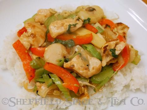 Chicken Subgum Recipe, Chicken Subgum, Chicken Chop Suey Recipe, Gum Recipe, Chicken Subs, Chinese Restaurants, Chop Suey, Spice Tea, Savory Sauce