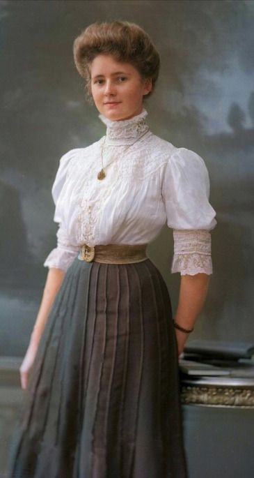 Edwardian Women, 1900 Fashion, 1890s Fashion, 1900s Fashion, Edwardian Dress, 20th Century Fashion, Gibson Girl, Century Clothing, Victorian Clothing