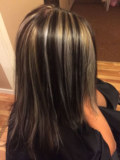 Black Hair With Blonde Highlights, Chunky Blonde Highlights, Club Hair, Skunk Hair, Blonde Highlights On Dark Hair, Twisted Hair, Blonde Streaks, Hair Color Streaks, Black Hair With Highlights