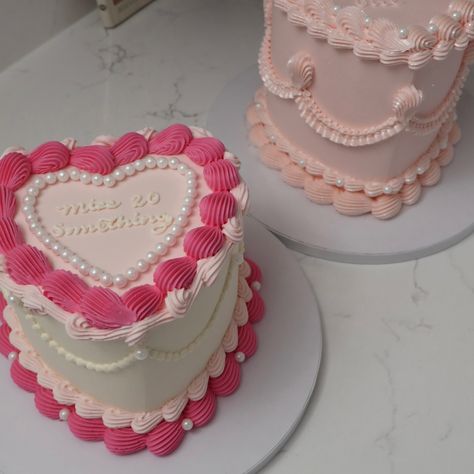 Miss 20 Something ✨🩷 - Cake Details - Size: Mini 6” (2 layers) serves ~4-6 Add-ons: Pearls (edible) #emmacakes #emmacakesseattle #customcakesseattle #seattlecakes #seattle #weddingcakesseattle #seattlebakery #heartcake 20 Something, Heart Cake, Pink Vibes, Baking Ideas, Add Ons, Custom Cakes, Sweet Dreams, Cupcake Cakes, Wedding Cakes