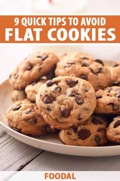 Flat Chocolate Chip Cookies, Gooey Chocolate Chip Cookies, Make Chocolate Chip Cookies, Almond Flour Recipes, Universal Language, Love Chocolate, Desert Recipes, Cookie Desserts, How To Make Chocolate