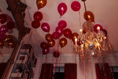 Wes Anderson Decor, Large Gold Mirror, Floating Balloons, Silvester Party, Wes Anderson, Party Photos, 18th Birthday, Gold Mirror, Bday Party