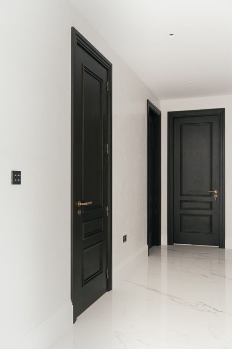 Black Indoor Doors, Black Doors And Trim, Black Interior Door, Dark Doors, Interior Minimal, Black Interior Doors, Build Home, Inside Doors, Brown Doors