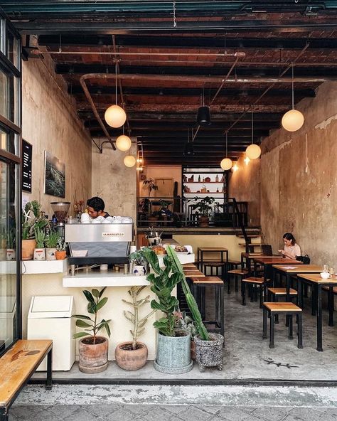 Cafe Interior Design Small, Mini Cafe, Coffee Shop Business, Coffee Shop Interior Design, Cafe Concept, Decoration Restaurant, Cozy Coffee Shop, Cafe Shop Design, Coffee Shop Aesthetic