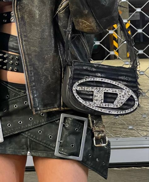 Diesel Purse, Diesel Belt, Belt Y2k, Diesel Fashion, Diesel Bag, Diesel Clothing, Purse Outfit, Rockstar Aesthetic, Fashion Top Outfits