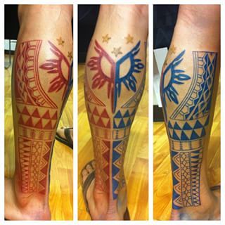 And this tribal Philippine flag. | 21 Stunning Filipino Tattoos That Are Worth The Pain Philippines Tattoo Ideas, Pinoy Tattoo, Kalinga Tattoo, Legs Tattoos, Traditional Filipino Tattoo, Philippines Tattoo, Capricorn Tattoos, Flag Tattoos, Filipino Tattoos